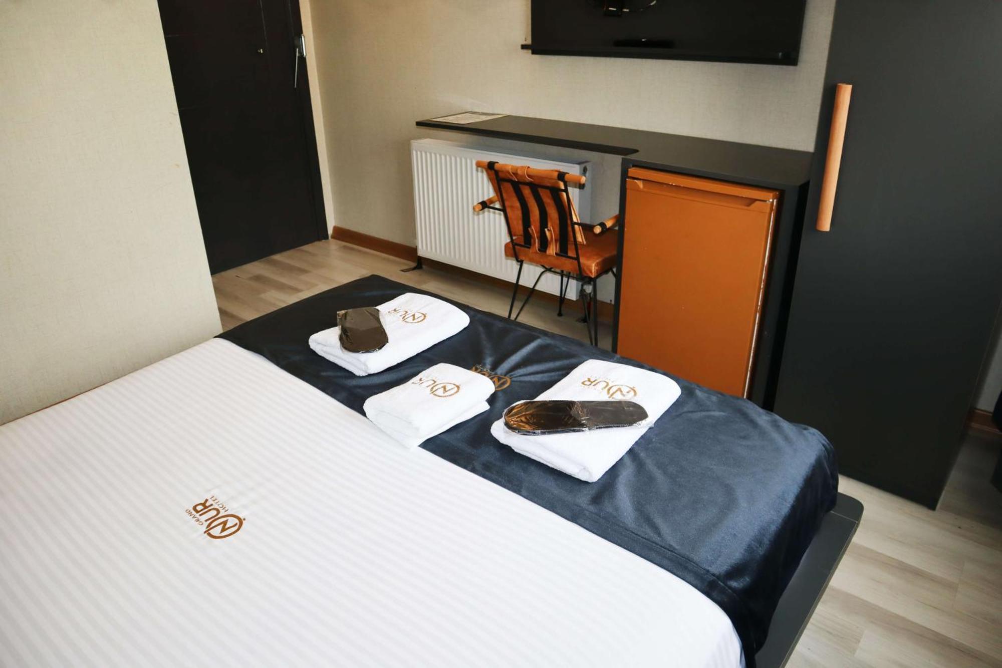 Grand Onur Hotel Estambul Exterior foto